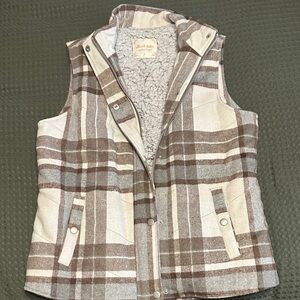 Plaid Sherpa-Lined Vest